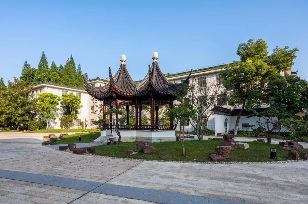 1560223857530732.png untitledq.png