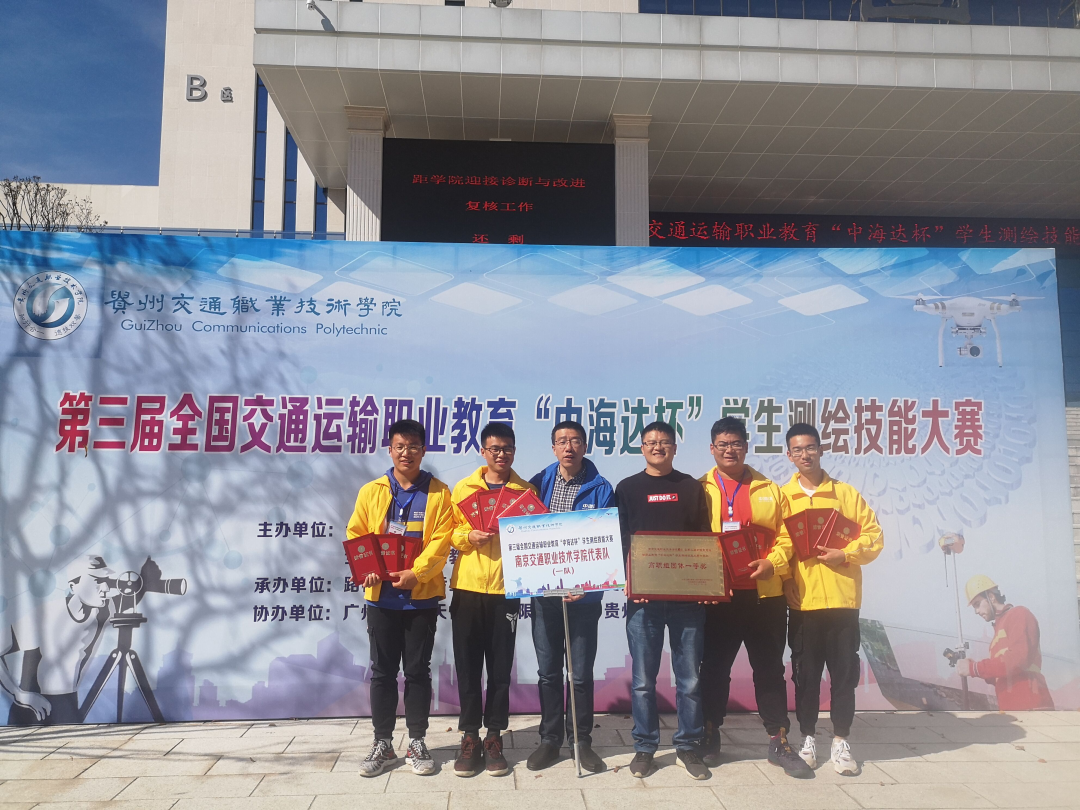 1656985121339172.png ttt.png