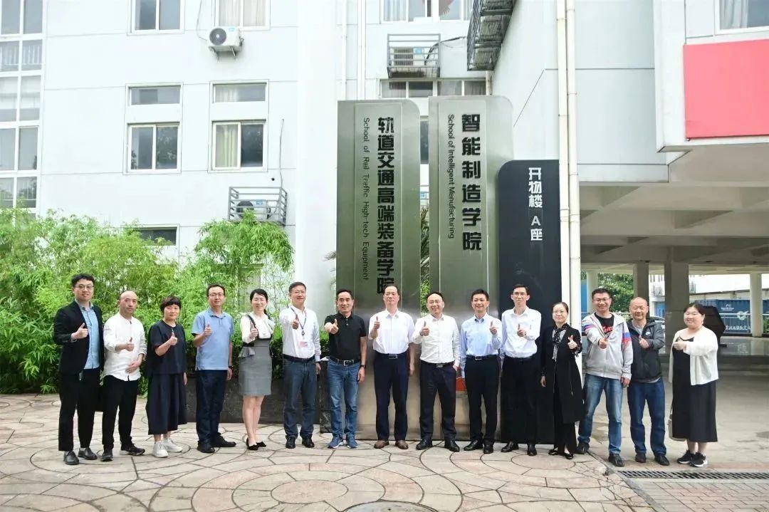 1688693442635470.jpg 2.7.jpg