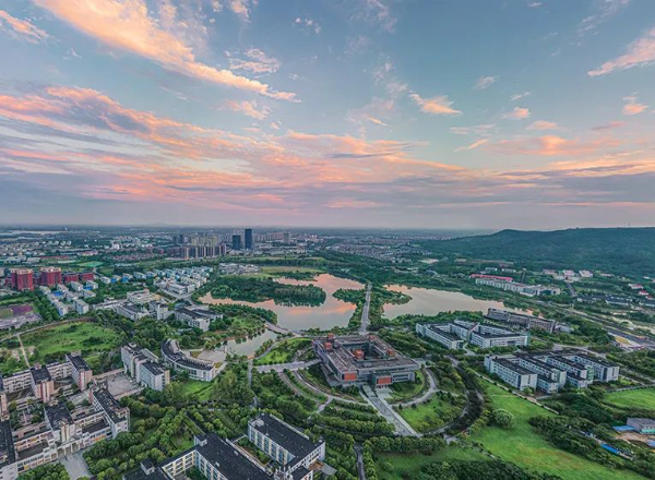 權(quán)威發(fā)布 _ 南京工程學院2024年江蘇省本科普通類投檔線揭曉！16.jpg