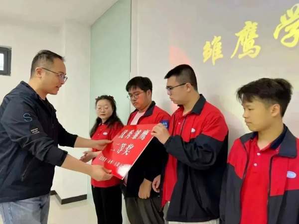 24招生季 ?專業(yè)巡禮 _ 智能制造學(xué)院：新能源汽車技術(shù)6.jpg