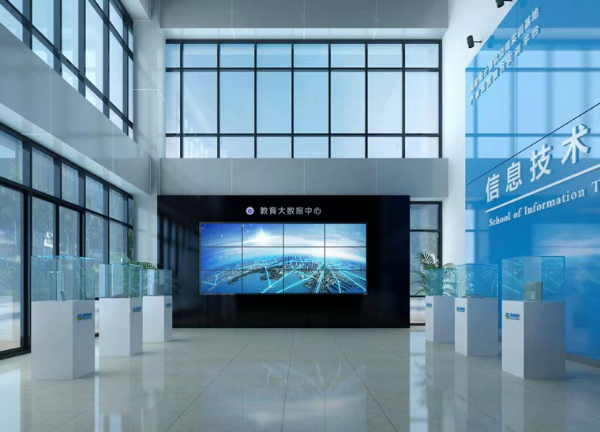 24招生季 ?專業(yè)巡禮 _ 人工智能與大數(shù)據(jù)學(xué)院：電子信息工程技術(shù)專業(yè)2.jpg