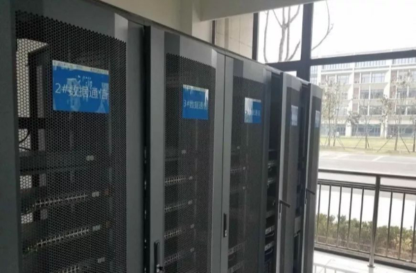 24招生季 ?專業(yè)巡禮 _ 人工智能與大數(shù)據(jù)學(xué)院：電子信息工程技術(shù)專業(yè)12.jpg