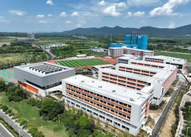 四星標準！南京這所新高中已完工！即將投用！.jpg