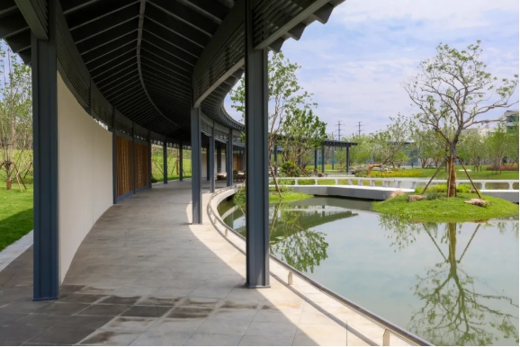 看！無錫學(xué)院建了座“靜篤園”！17.png