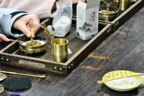 硅湖職業(yè)技術(shù)學(xué)院 從興趣出發(fā)，讓熱愛(ài)發(fā)光6_副本.jpg